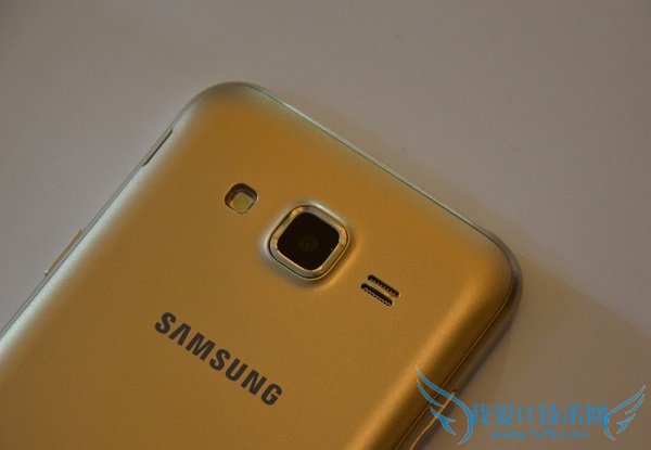 4.jpg 三星Galaxy J图赏4.jpg