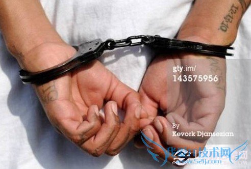 “我自己的手机凭什么被苹果束缚”