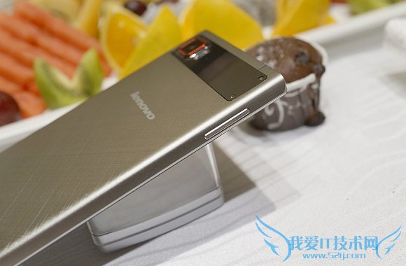 联想VIBE Z2 Pro手机外观