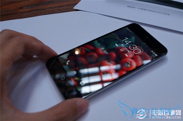 魅族MX2真机体验:看魅族MX2细节的美