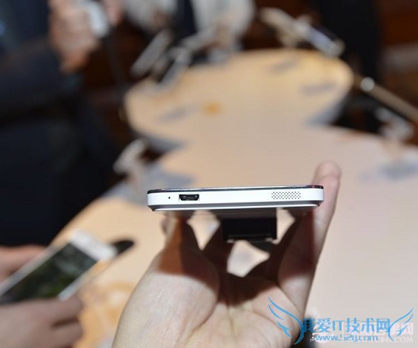 图为中兴青漾2手机图片