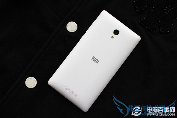 IUNI U3背面外观图片