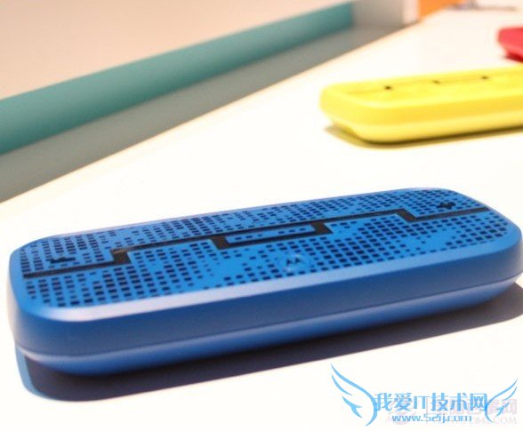 Moto X蓝牙扬声器 百事网
