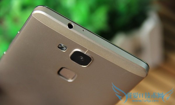 华为Mate 7图片:10张华为Mate 7土豪金色图赏