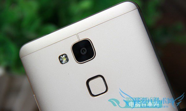 华为Mate7后置摄像头+指纹识别传感器特写