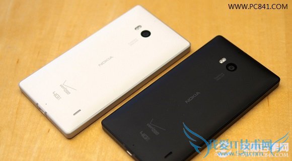 诺基亚929后置摄像头不再凸起