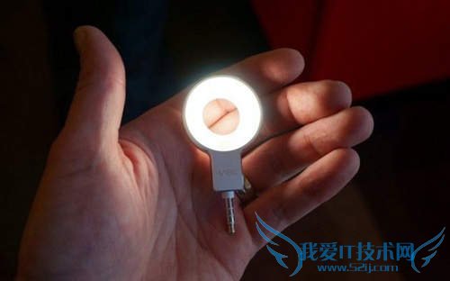 手机前置闪光灯是个什么鬼