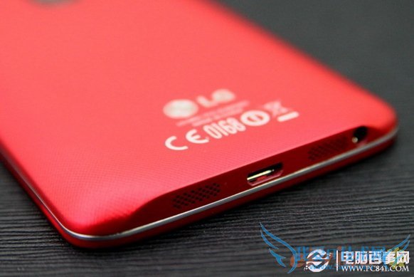 春节喜庆红 LG G2红色版真机图赏