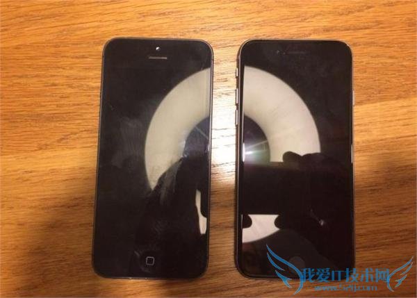 iPhone5SE ع С iPhone6s  3688