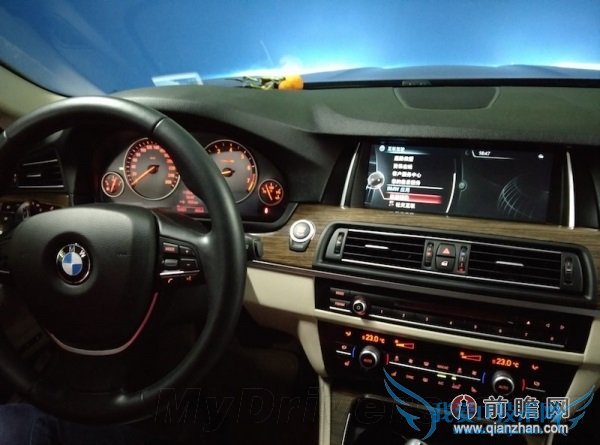 QQ 汽车版来了!只有宝马能装.