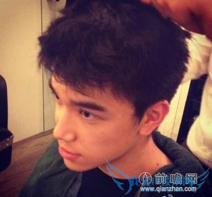 angelababy 晒小鲜肉弟弟帅照 女神整容与否一看便知