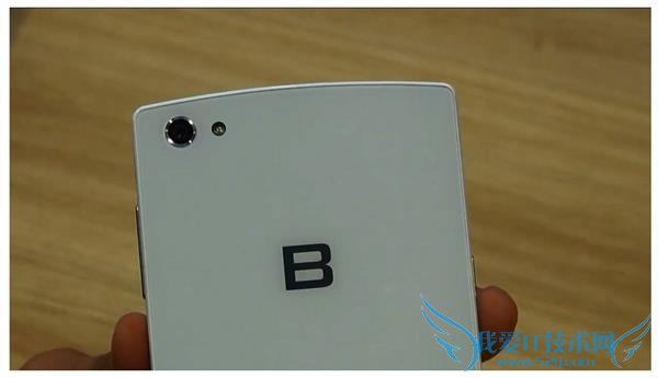 “ԽС”Bphone װйԽѵ ɶ