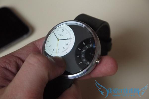 Moto 360