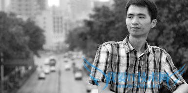 “һ”90 ʫ־׹¥ɱ  ¸һ˵ʫ˼ǻġں¸ʫ˳еѧͬĹ֮Ȼ;ѧʵʫ˲޶¡  ԭάӺӵ˳ǣǶǸ黵뾫ʫˣǶѡ˲̵ɱʽЩɱʫ˵ǰʶʵĹǸԶԶķǺԾܣǸеԱӱʵĲ˳  “һ\Լȥ”  ——־꡷   10 £һλʫ“”10  5 գý屨ƣ1 գ90 ʫ־ڱһ׹¥ɱ 24 ڽЩʱ־䡶꡷ʫд“һ\Լȥ”  ־1990 㶫ˡϲѧȰʫ衣Ʒڡʫˡѧѧʫˡʫ䡷ȣǰڴ򹤡  ־дļʫڡʫˡϡڡ䣬ҵഺڴ˸ǳ־ʱ״̬“ˮԣǧһſ/죬ٿ/վУ߳еĴߴ”е“/ѡֻǷ”еഺţֻ“㻳/ҹĥѹ׹……”־ȥԭҺ΢ĵ͸¶־ԭ  ־׹¥ɱ“ʫ֮”ѳʵýΪѧӰ˵ 90 ๤ʫ־ڼΪһͬʱҲΪ˴ۡע¼زģţʱţʫ־Ҳ̸ʫ˵ߣʫҲҪΪ嶷׶ΪΪʫд