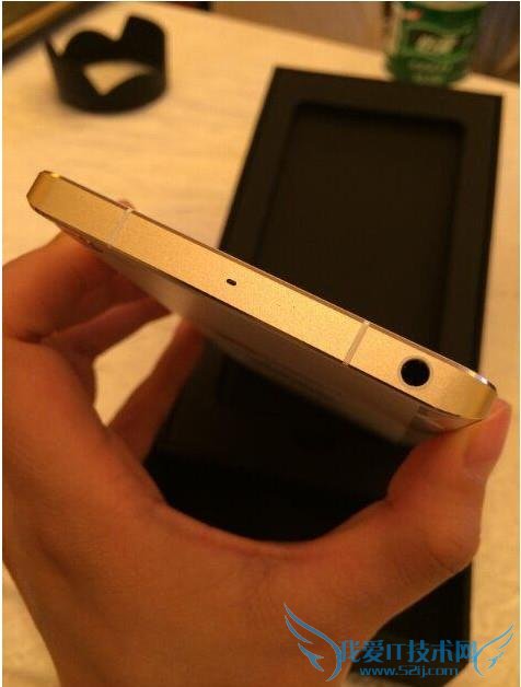 乐视曝小米 note 顶配版 BOM 价 2860 雷军说更高 2999 元成亏本卖?