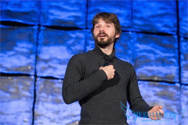 10 张图为你揭秘全球最厉害的程序员 包括扎克伯格