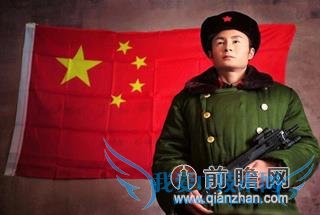 合肥男子整容成雷锋