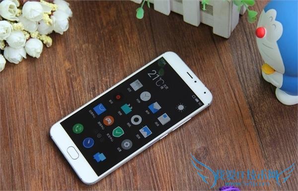 Yunos  MX5 ع Helio X10  1799 Ԫ