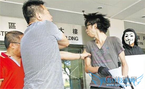 内地女子香港插队伤孕妇:部分媒体能不能别挑事?