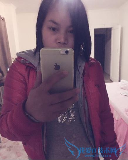 凤姐用 iPhone 6 自拍引网友吐槽 身材发福引“怀孕”猜想