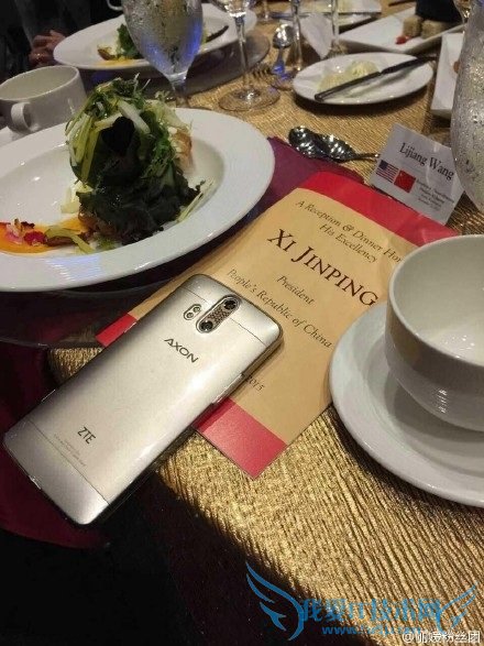 习大大使用的手机型号曝光 赶紧买台主席手机