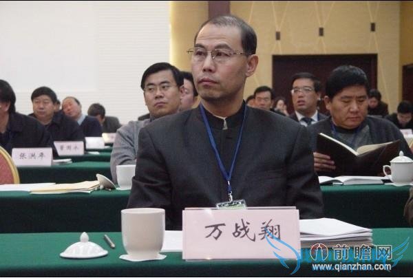 ʯ͸߹սں񷶥֮£Ͱˮ鷢