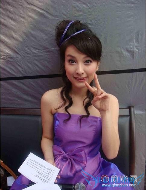 лȶαճ 챾ѹ Ϊą̂һΧлֹϵһֱ޼ϲСַ񣬲ȴлǿһ߱£ʵͻƣȰĶ飬øӶˡлȻҲ֪ԼмＸοȫںС S ǰʧǰ㡣ټ˲ѵĻƽأ֪λףܾǷַӵ飬ΣʶΪǿҡŽܽ 3 ࣬ҲδŮ°ճ̣ѽ 33 ꣬Ů˵Ļƽ䣬ʵǲϣ˱“”󣬴˴ٱظӣȷǰ϶˵̥ȦҲƾ顶񷶥֮¡ˢȦǰֲ񾲱ǿһж˹ýĳǹڣ֮ЯƼ¼ƬڹҰɵۺ䶯׸ԡɹǰȽҲٰһ㡣ɵ翴һ˿ߣĵС΢¡գǱɹѩգһ“Чһ duangһˤ duangduang ”ڰʾ“һһ”ĵľɹɴ¾ȫô?