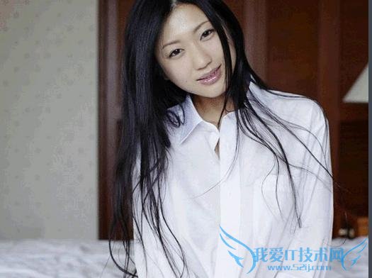 ʹħģձ“ջŮ”¯  һЩ˵ӵкլʴȻԴԼɾͺҸҵԼĿеŮǷҸУԶձ˿ʹ׺ħģջŮĺ׼  10  6 գýƣձǰһ“ջŮ”Ʊѡ̳ۡԭ㡢ң﹧ӡľλŮѡЩŮ񶼾߱ʹסħģձʿֱ hold ס  ձ“ջŮ”е̳ۣ1980 أΪձһԸ“Ů”˳дŮ̳ۻٻ“԰Ů”һѹײӡԭڶŮǡ  һλջŮԭ㣬㣬ãĹǣߵﶼǾɫ˵Ŀͣ“ˮ”ŮȥŮʦŮ̾ﷸɲһݽŮøҹ֮͡ѵ֮꣬ȻӺݻ̬ϵձȦһĨҺ֬  ŮĹͨ㶼ӵаΧɢŮһ 31 ܷߣԭ 43 ֮䣬ܱ״ֱ̬̾Ҳ˴ңһ崿زȴ󵽽˰಻סİ׻Ŀת