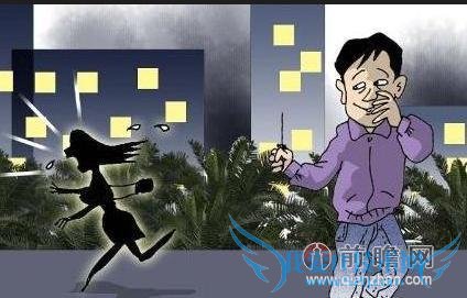 男货车司机锥扎女子臀部取乐 这是在寻求哪门子刺激!