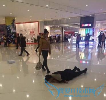  С̳ŮӴ“”ӱɵش  H2M 