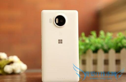 ΢ Lumia950/950 XL ¼ ĿǰӦ޷˻