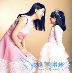 李湘获封中国第一辣妈 王诗龄这次帮了妈妈一个大忙