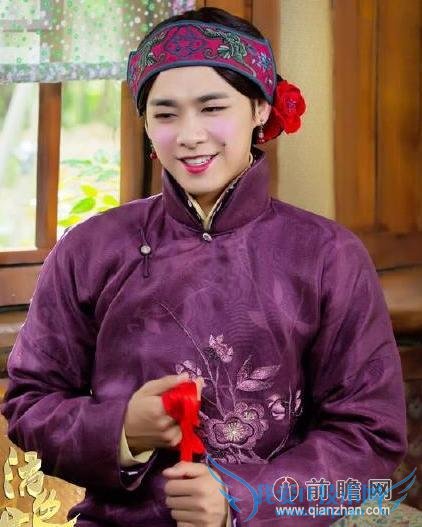 李易峰活色生香男扮女装很娇媚 比唐嫣更有女人味