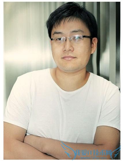 魅族 630 海报说了全金属机身 也在控诉友商让魅族杀人如狂