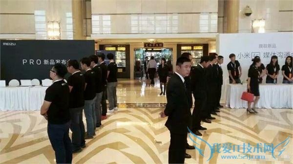 1299 ԪС 4C  2499 Ԫֻ콢 ֻһָʶ?