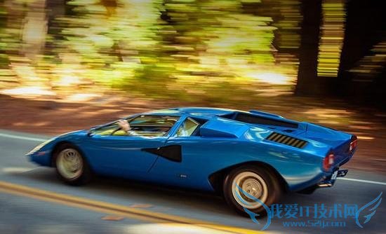  Countach