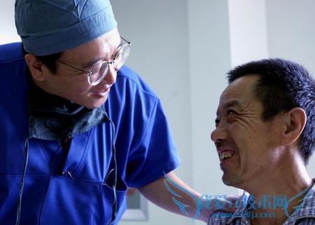 ϵ԰ٶȴ“మ”“ɱ”ýΪϵҽڶ԰ٶȾƹʾϤٶȾմշѣ˳ݼ۸ߵûԽߣԽǰ⻹˱ģìڰٶõعؼ̫࣬ζҽԺҪΪĹؼѣɱҲ֮ˮǴߣбϾͳ“һؼʵһ 999 Ԫ”ýձõһǣϵͶ 60%棬ҽԺϵƹռӪҵ 70%-80%ڱϺһ߳бǾˣ“ҽԺһ 1.2 Ԫ 1 ԪͶ档”