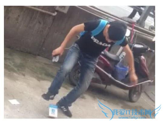 阿里扶持口碑退出美团 美团逼商家停用支付宝推微信支付