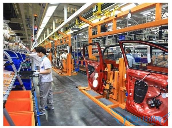 Ӣʱձƣ¹쳧һϮ¼ʱһ 21 ĹԱڶλڰȫڵһ˽аװ͵ƣû뵽ͻȻ“”زѹڽϣʹԱ