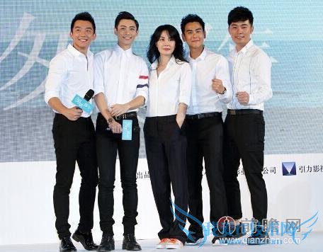 12 月票房预测:郑恺《匆匆那年》力压 baby《微爱之渐入佳境》