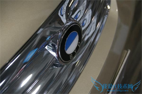 比亚迪丑爆的车标终于被迪粉干掉了