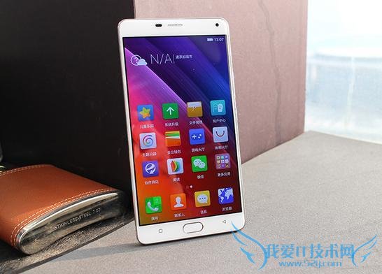  ʽ M5 Plus ǿ+ָʶ+5020 ʱۼ 2499 Ԫ