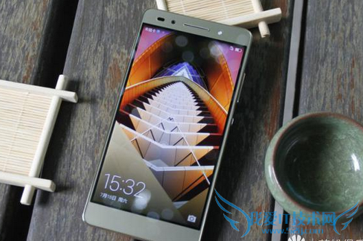 华为荣耀5x和华为荣耀7的详细对比及区别