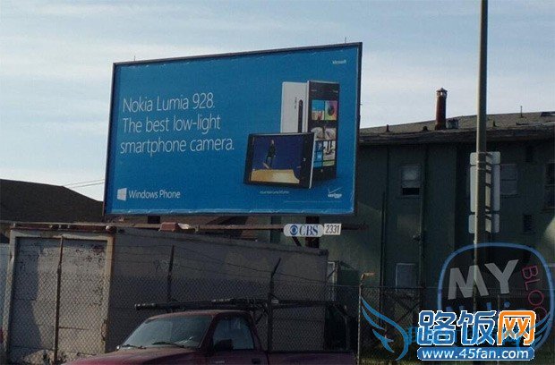 xlumia928billboardjt.jpg.pagespeed.ic.6fTvbN5aYX