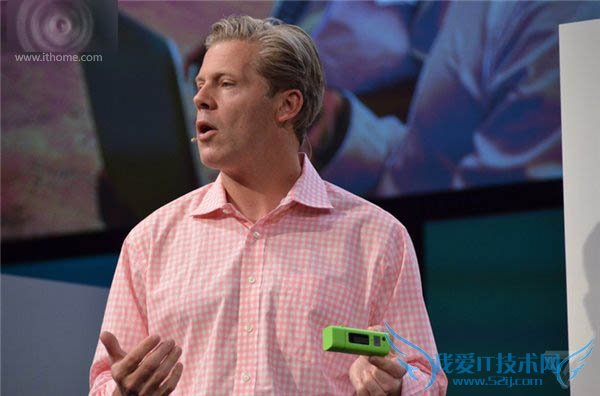 一起来欣赏下史上最大的OEM Win10笔记本电脑产品展销会