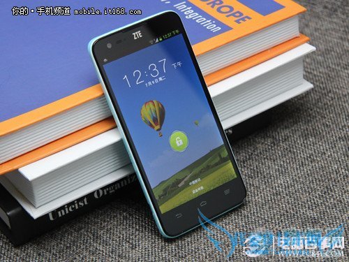 英特尔双核+平民价 中兴Geek V975评测