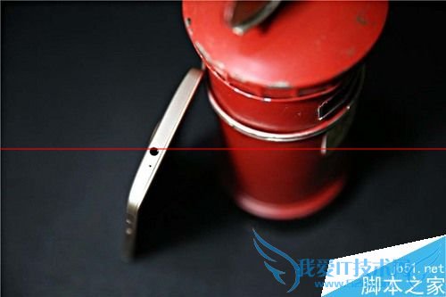 倾向于商务气质的中兴AXON天机性能怎么样?