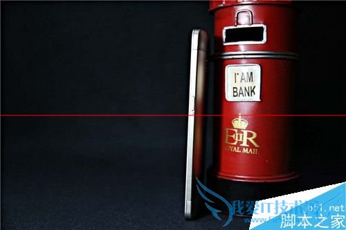 倾向于商务气质的中兴AXON天机性能怎么样?