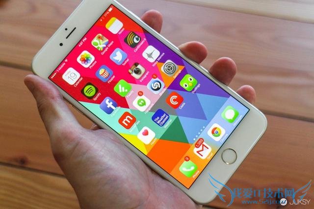 一起来围观热门智能手机的屏幕亮度排行榜