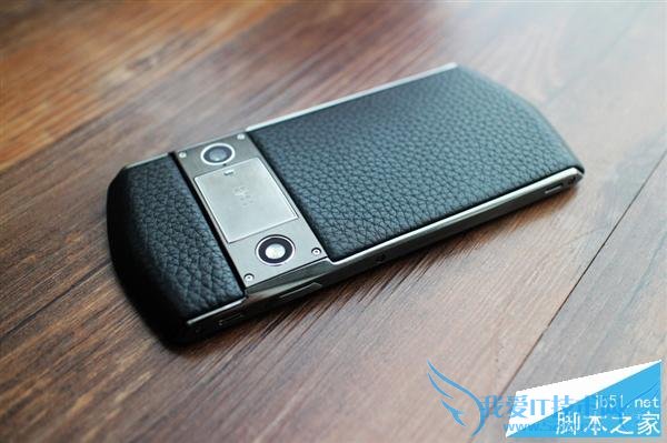 钛金手机8848真机到底什么样呢?